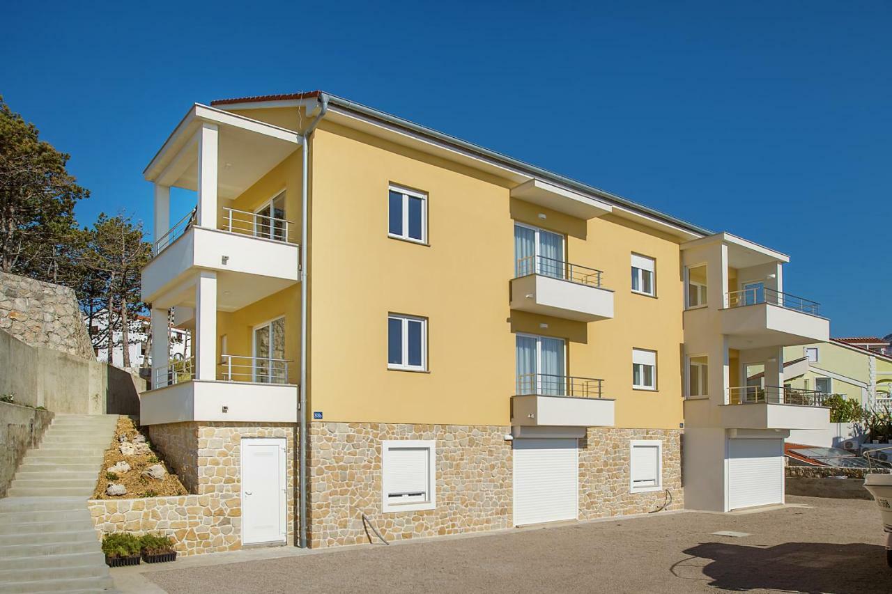 Apartments Capic Marin Baska  Bagian luar foto